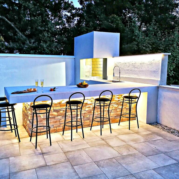 Outdoor Bar How-To