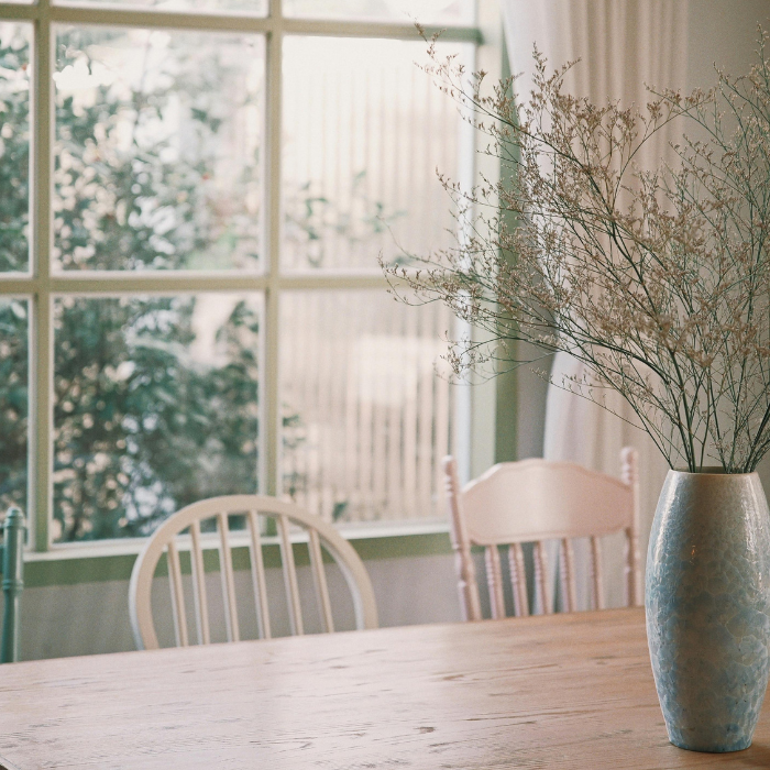 How to Use Figurines the Right Way – A Guide to Effortless Styling