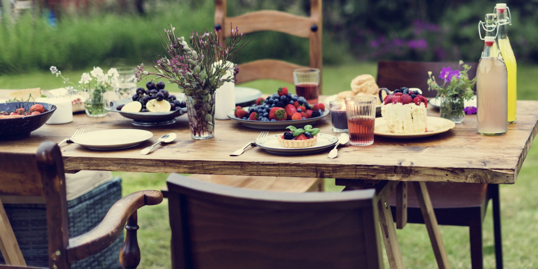 Outdoor Dining - How To Host A Brunch