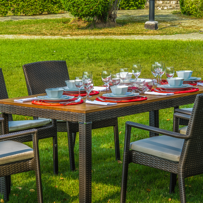 Wicker and Rattan Outdoor Furniture