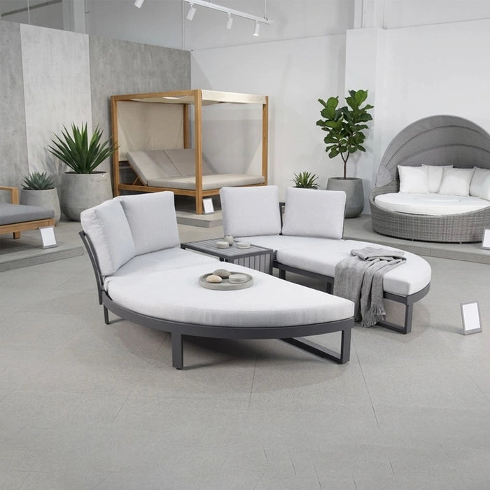 Outdoor Daybed - Showroom Demo #114