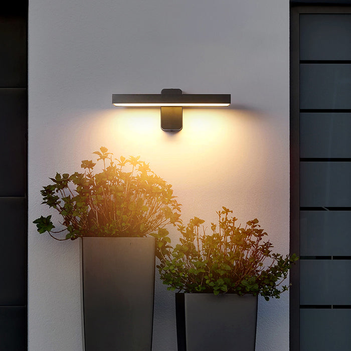 Black Pivot Adjustable LED Outdoor Wall Light-Creative Living