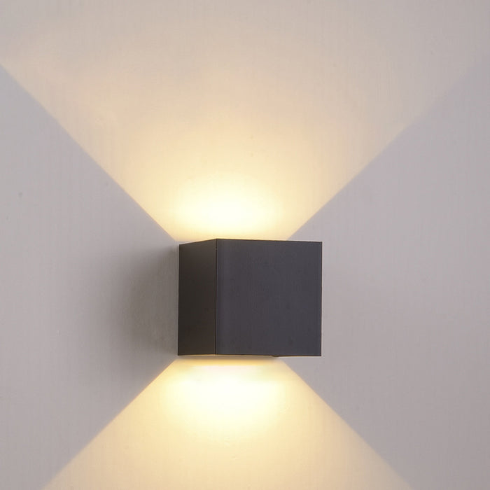 Black Beam Angle Wall Lamp - Creative Living