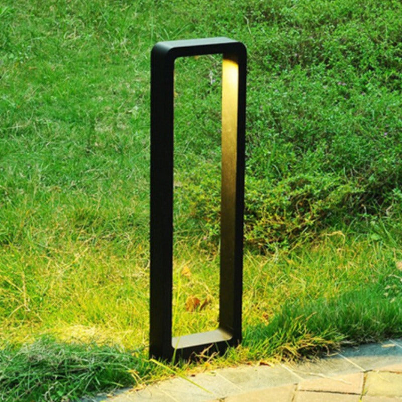 Pathway Gate Outdoor Garden Light | Creative Living